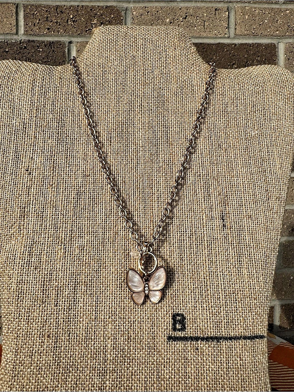 Forever 21 Gold-Tone Mother of Pearl Style Butterfly Pendant Necklace NWT